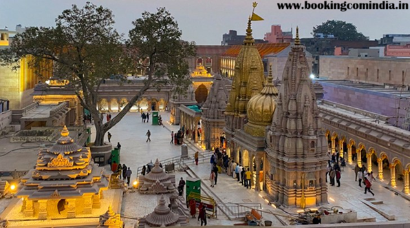 Famous Shiva Temples in India - Kashi Vishwanath Temple