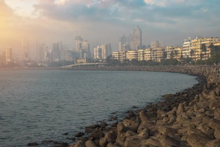 Marine Drive Chowpatty for couples